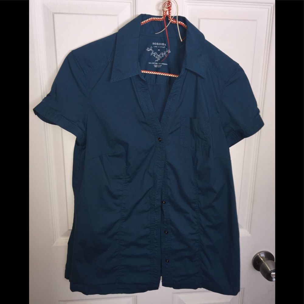 V-neck button up shirt